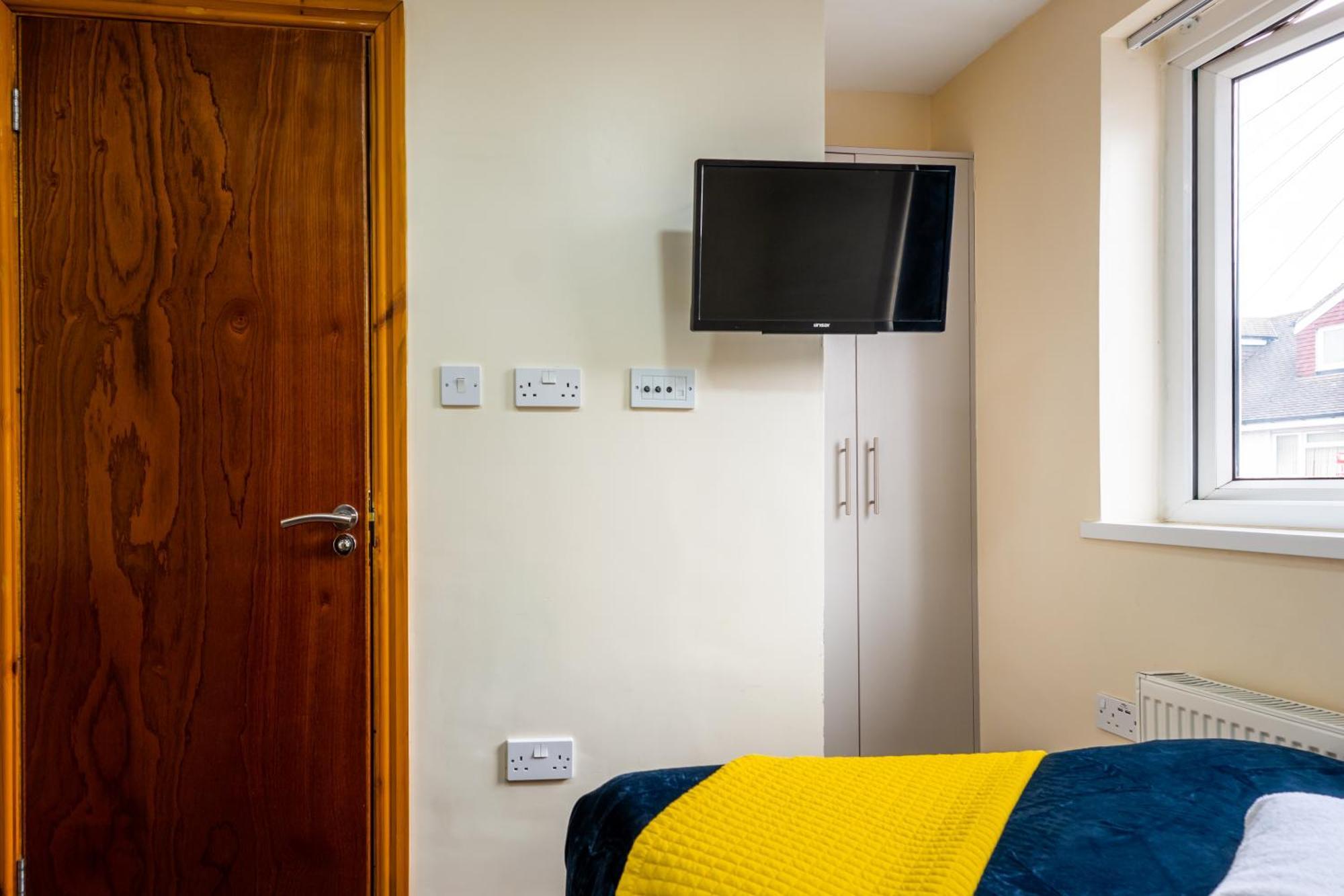 Private Rooms With Private Bathrooms In Selly Oak Birmingham Exterior photo